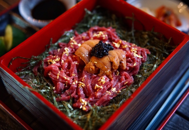 Niku Katsumata Beef King Jyu (Sashimi/Aburi)